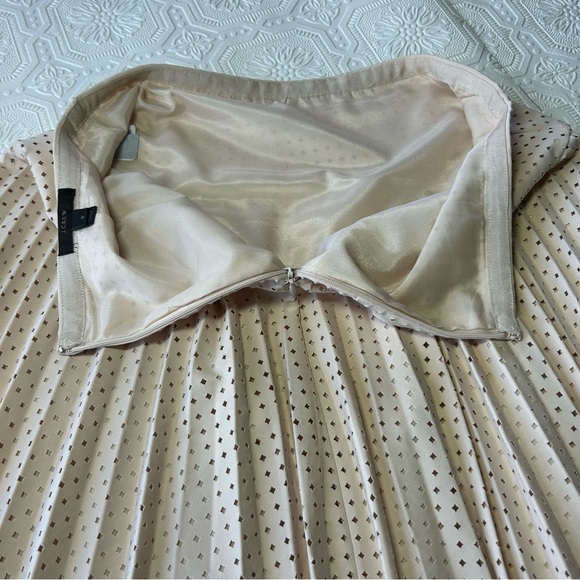 J. Crew Laser Cut Perforated Skirt Sz 8 EUC - Picture 7 of 11